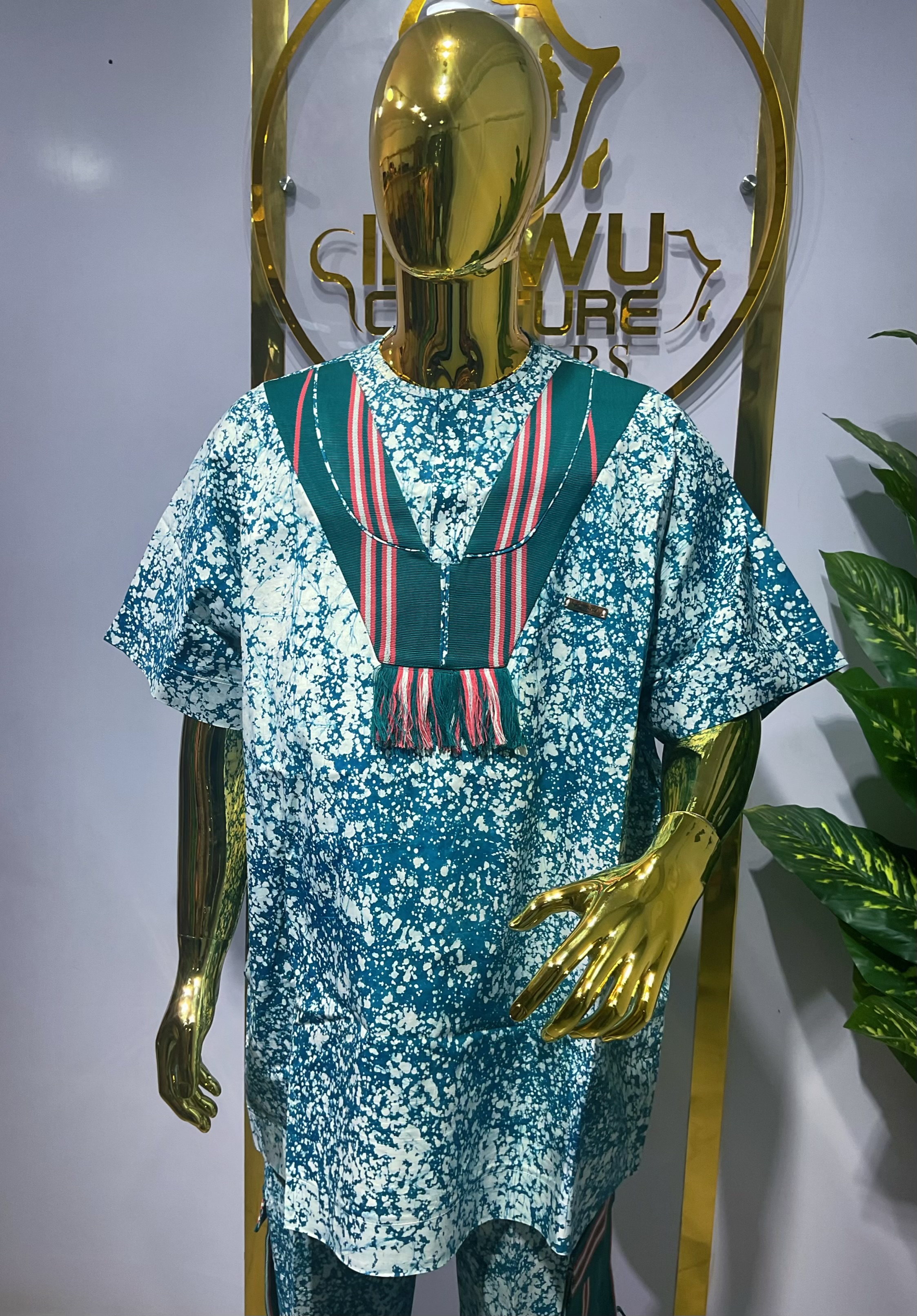 Men’s kaftan adire